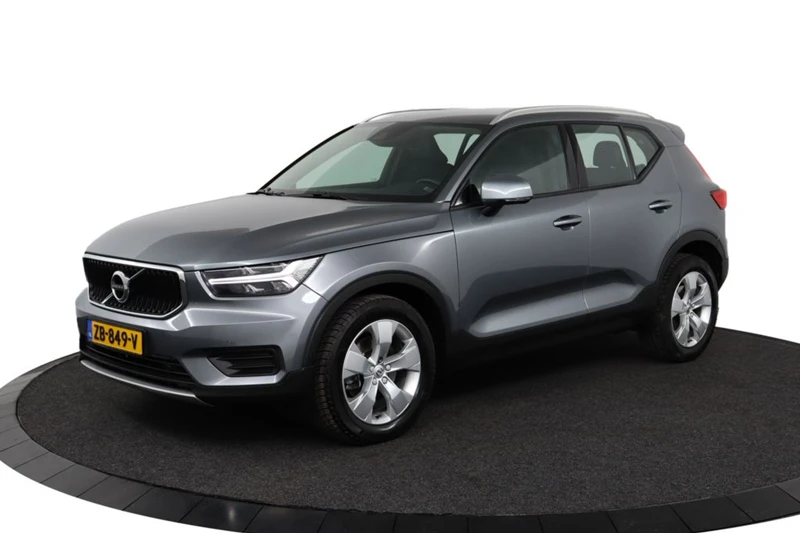 Volvo XC40 T4 Momentum