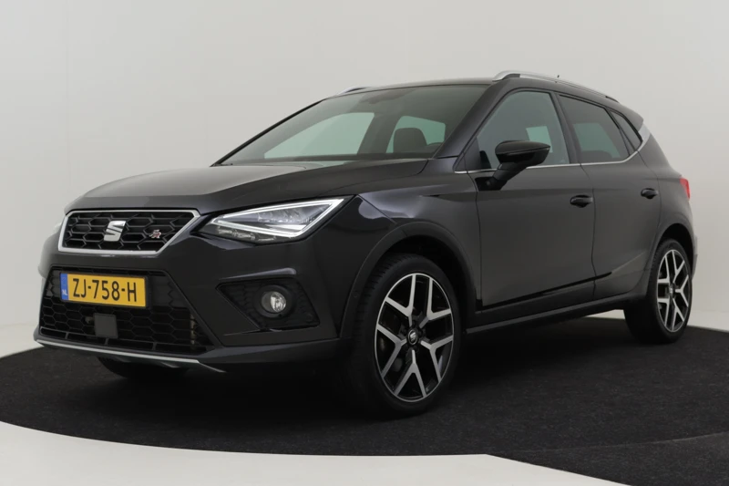 SEAT Arona 1.0 TSI 116pk FR Business Intense | 100% Dealeronderhouden | 1ste eigenaar | Achteruitrijcamera | Voorstoelen verwarmd | LED kop