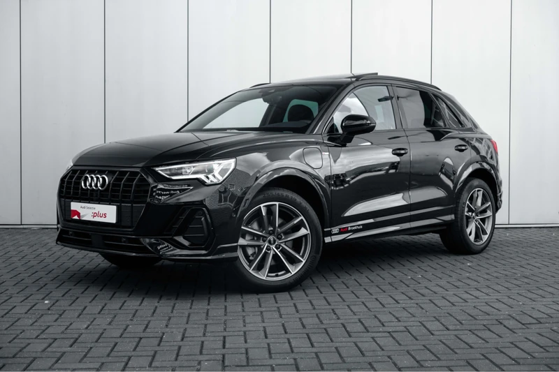 Audi Q3 45 TFSI e S edition