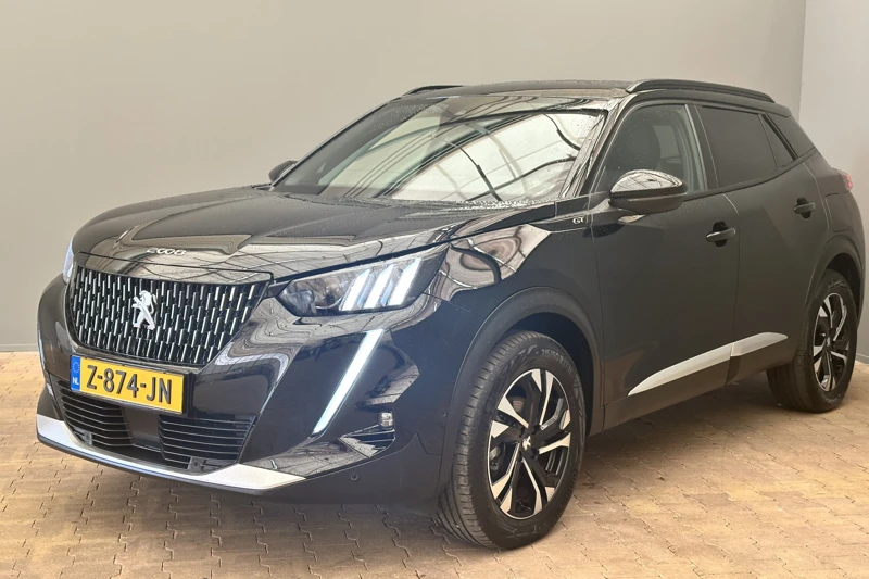 Peugeot 2008 1.2 130PK GT Automaat | Camera | Parkeersensoren voor + achter | Apple/Android | Carplay | LED |