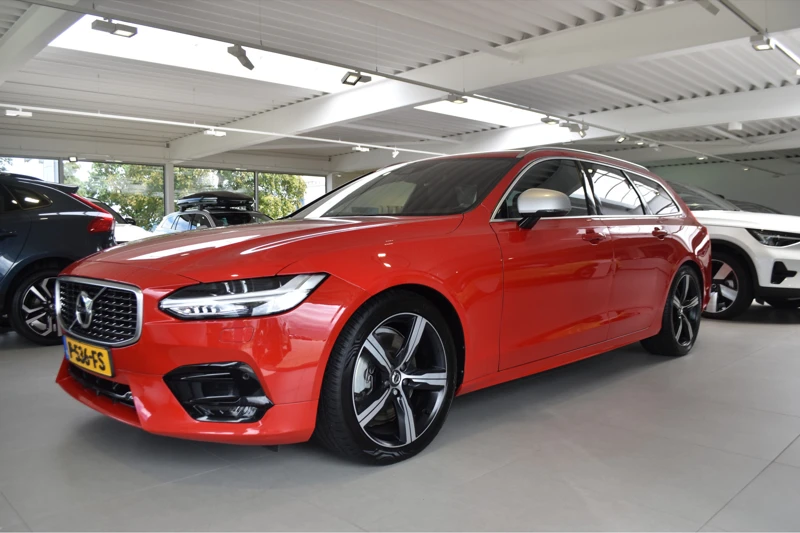 Volvo V90 T5 R-Design #FamilyLine #RÖD!! #Skönhet! #HarmanKardon #HeadUp