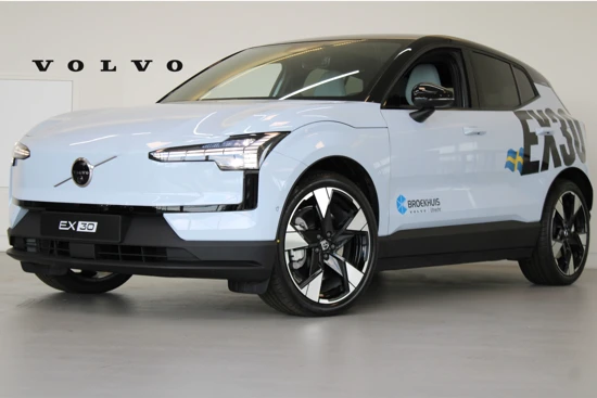 Volvo EX30 Twin Performance 429PK Ultra 69kWh | Trekhaak Actie! | 20'' Velgen | Getint Glas | Stoelverw | Panoramadak