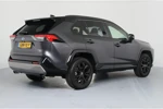 Toyota RAV4 2.5 Hybrid AWD Style Bi-Tone | LED | Clima | Camera | keyless | Stoel/Stuur Verwarming | Navi By App | Cruise Adaptive | 18'' Li