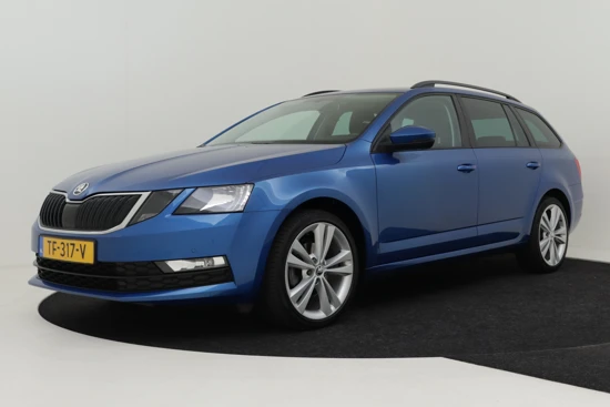 Škoda Octavia Combi 1.5 TSI 150pk Greentech Ambition Business | Automaat/DSG | Trekhaak | Parkeersensoren v+a | Cruise control | Voorstoelen v