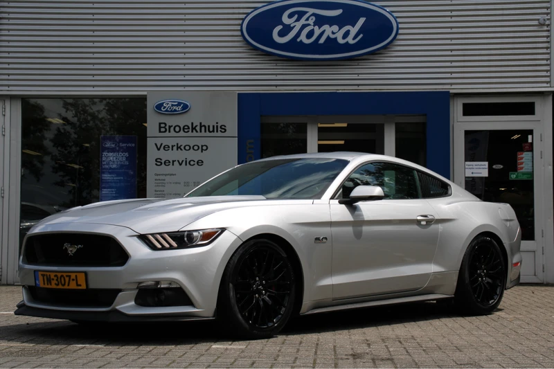 Ford Mustang Fastback 5.0 GT | DEALER OH! | UNIEKE STAAT! | CUSTOM PACK | ADAPTIVE CRUISE | SHAKER | STOELVERWARMING + KOELING |