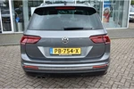 Volkswagen Tiguan 1.4 TSI 150PK R-Line | NAVIGATIE | LED | 19 INCH | CRUISE + CLIMATE CONTROL