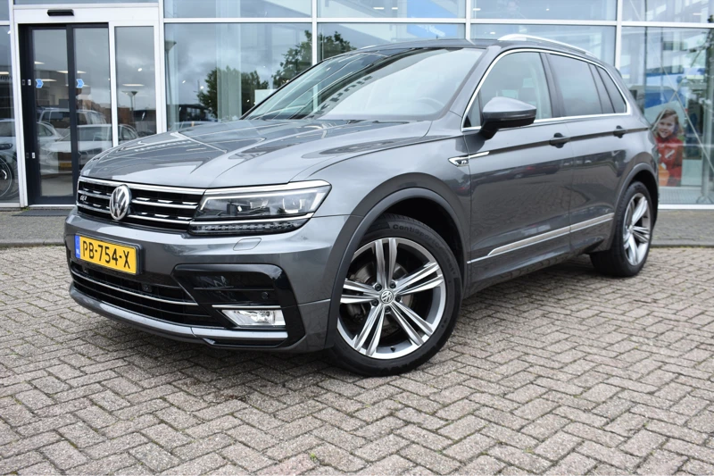 Volkswagen Tiguan 1.4 TSI 150PK R-Line | NAVIGATIE | LED | 19 INCH | CRUISE + CLIMATE CONTROL