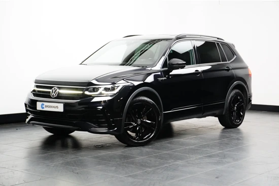 Volkswagen Tiguan Allspace 2.0 TSI 190PK DSG-7 4Motion R-Line 7P | TREKHAAK | BLACK STYLE | 19 INCH