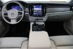 Volvo V90 T6 350PK AWD Plus Bright | Luchtvering | Panoramadak | HK Audio | Comfortstoelen | Blis | Getint Glas