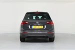 Volkswagen Tiguan 1.5 TSI Elegance | Automaat! | LED | Camera | Cruise Adaptive | Stuur/ Stoelverwarming | Clima | Navi By App | DAB+ | Parkeersen