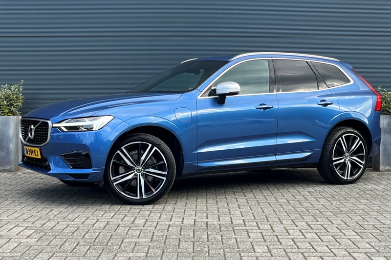 Volvo XC60 2.0 T8 Twin Engine AWD R-Design