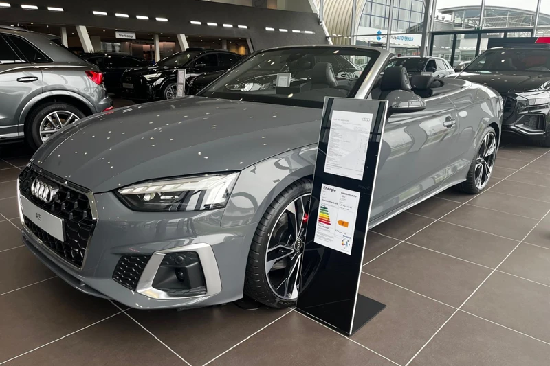 Audi A5 Cabriolet 40 TFSI quattro S edition