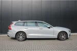 Volvo V60 B3 GT Essential | 36 maanden onderhoud en 24 maanden garantie inclusief | Google | Camera | Stoel / stuur / achterbankverwarming