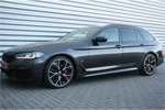 BMW 5 Serie TOURING 530i 252PK HIGH EXECUTIVE M-SPORT / NAVI / LASER-LED / LEDER / CLIMA / PDC / 20" LMV / HARMAN KARDON / WEGKLAP. TREKHAAK