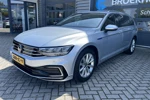 Volkswagen Passat Variant 1.4 TSI 204 pk PHEV GTE Business | Schuifdak | Cruise control adaptief |