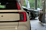 Volvo EX30 Twin Motor Performance Ultra | 360° Camera | Harman Kardon | Panoramadak | Adaptieve Cruise Control | Pilot Assist | Elektrisch