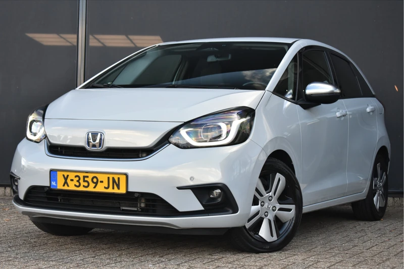 Honda Jazz 1.5 e:HEV Executive Automaat | Adaptive Cruise | 360 Camera | Navigatie | Stoelverwarming | Parkeers