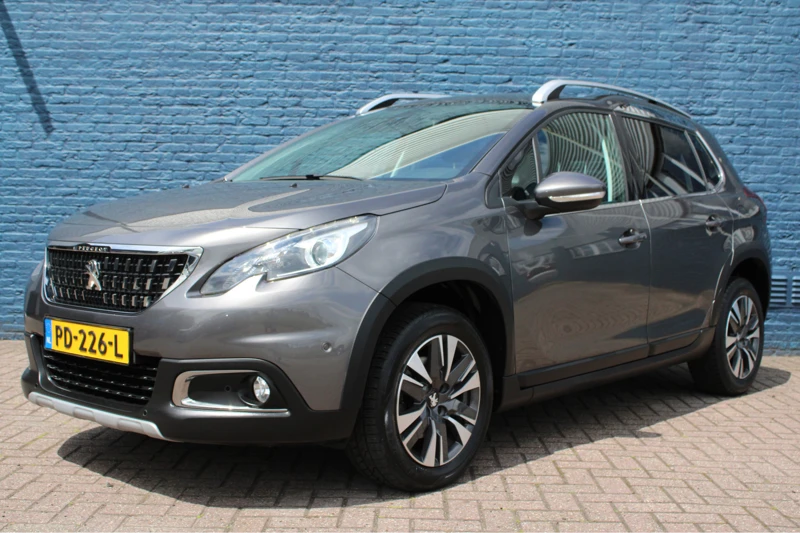 Peugeot 2008 SUV 1.2 PureTech 110pk Allure