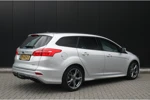 Ford Focus Wagon 1.0 ST-Line | TREKHAAK | 18 INCH | CAMERA | NAVIGATIE | WINTER PACK