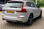 Volvo XC60 T4 190PK R-Design | Intellisafe | Trekhaak | Keyless | Verw Voorruit | Blis