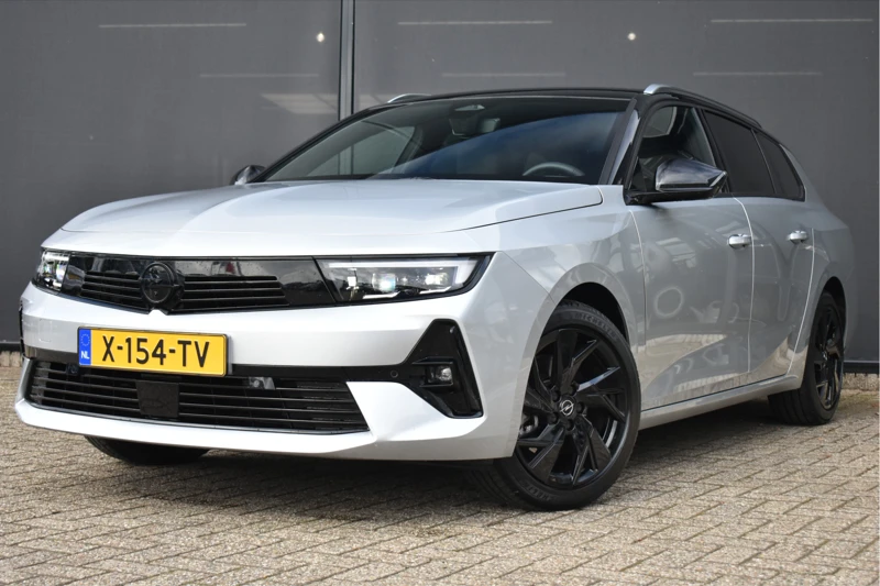 Opel Astra Sports Tourer 1.2 Turbo GS 130pk DEMO-DEAL! | Navigatie Pro | AGR-Comfortstoelen | LED-Matrix | Achteruitrijcamera | Half-Leder