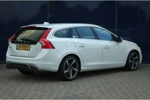 Volvo V60 2.0 T5 R-Design Aut.8 245PK | Schuifdak | Camera | Memory stoel | Stoelverwarming |