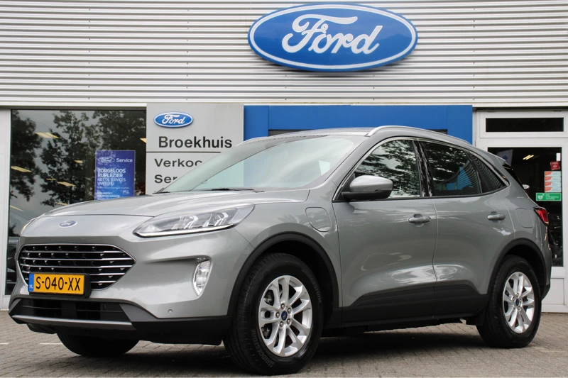 Ford Kuga 2.5 PHEV TITANIUM | NL-AUTO! | STOEL, STUUR & VOORRUIT VERWARMING | STANDKACHEL | NAVI | CLIMA | CRUISE | DEALER OH! | PARKEERSE