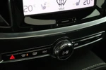 Volvo S60 Recharge T6 AWD R-Design | Head-Up display | Panoramisch schuif/kanteldak | Adaptieve cruise control incl. BLIS | Elektrisch ver