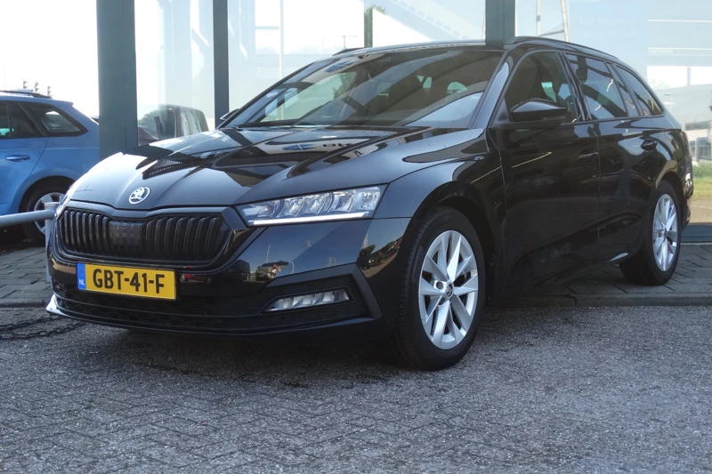 Škoda Octavia Combi 1.5 e-TSI 150 PK DSG Sport Business