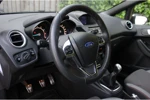 Ford Fiesta 1.0EB ST-LINE | NAVI | CLIMA | VOORRUITVERWARMING | CRUISE | PARK SENS | 17' LM. VELGEN | TREKHAAK
