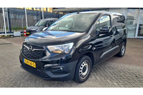 Opel Combo 1.5D L1H1 Edition+ 100pk | Trekhaak | Navigatie | Camera | Betimmering |