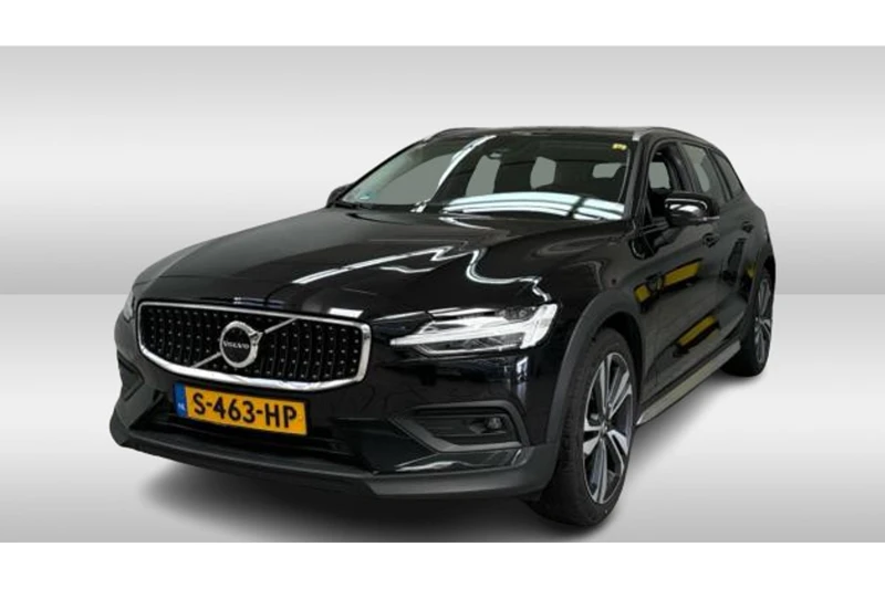 Volvo V60 Cross Country B5 AWD Ultimate | Bowers & Wilkins | Stoelkoeling | Adaptieve Cruise | Trekhaak | Gelamineerd Glas | Massage