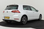 Volkswagen e-Golf 136PK E-DITION | Verwarmde Voorruit | LED Koplampen | Adaptive Cruise Control | DAB Ontvanger | PDC V+A | 17''LMV