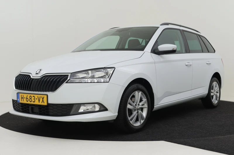 Škoda Fabia Combi 1.0 TSI 96pk Ambition | 1e eigenaar | Airco automatisch | Navigatie | Cruise Control | Parkeersensoren achter | Led dagrij