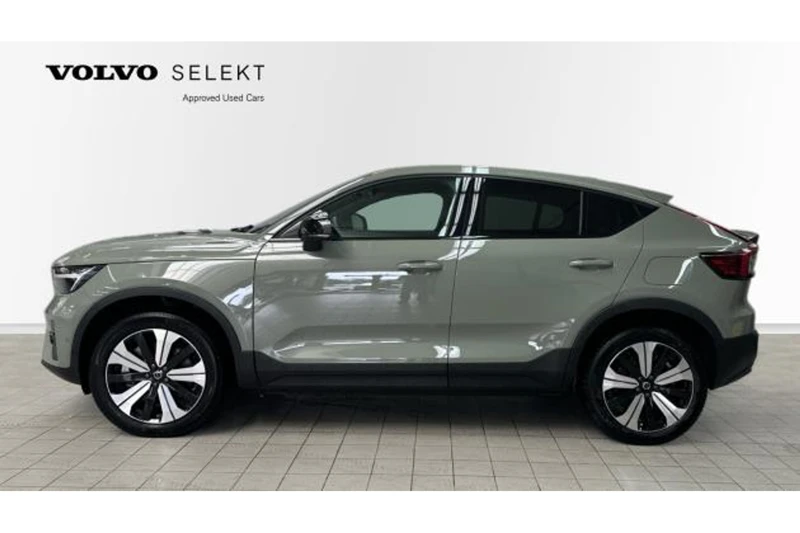 Volvo C40 Recharge Ultimate 69 kWh | 360° Camera | H&K Audio | All Season Banden | Wool Blend bekleding| Panoramadak