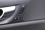 Volvo V60 2.0 T4 Inscription | Adap. Cruise C. | Head Up Displ. | Memory stoelen | Camera | Elec. Achterklep |