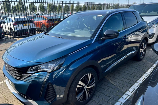 Peugeot 3008 3008 GT 1.2 PureTech 130 EAT8