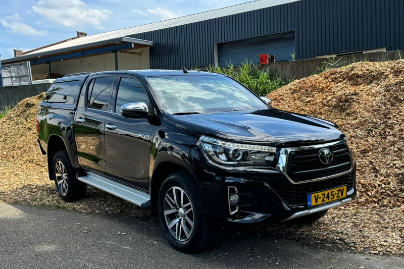 Toyota Hilux 2.4 D-4D-F Double Cab Executive