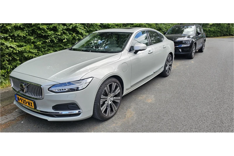 Volvo S90 T8 Inscription | Stoel Massage | Luchtvering | B&W Audio | 360 camera | 20" LM | FULL OPTIONS