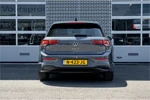 Volkswagen Golf Live 1.5 110 kW / 150 pk DSG | Navigatie | Stoelverwarming | Carplay