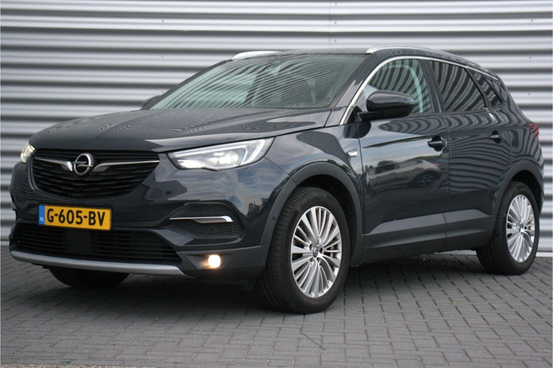 Opel Grandland X 1.2 TURBO 130PK INNOVATION+ / NAVI / LEDER / CLIMA / AGR / PDC / 18" LMV / KEYLESS / LED-MATRIX / WINTERPAKKET / 1E EIGENAAR / N