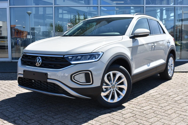 Volkswagen T-Roc 1.0 TSI 110 6MT Life Edition