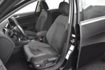 Volkswagen Golf 1.0 TSI Comfortline Business 116pk | 1e eigenaar | 100%dealeronderhouden | Adaptief cruise control | Navigatie | App connect | A