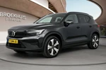 Volvo XC40 Core 70 kWh | All Season banden | Extra getint glas | Verwarmde stoelen + Stuur | Warmtepomp |