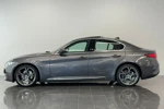 Alfa Romeo Giulia 2.0T Super | Leder | Open dak | Stuur- en Stoelverwarming | Elektrische stoelen | 19" wielen |