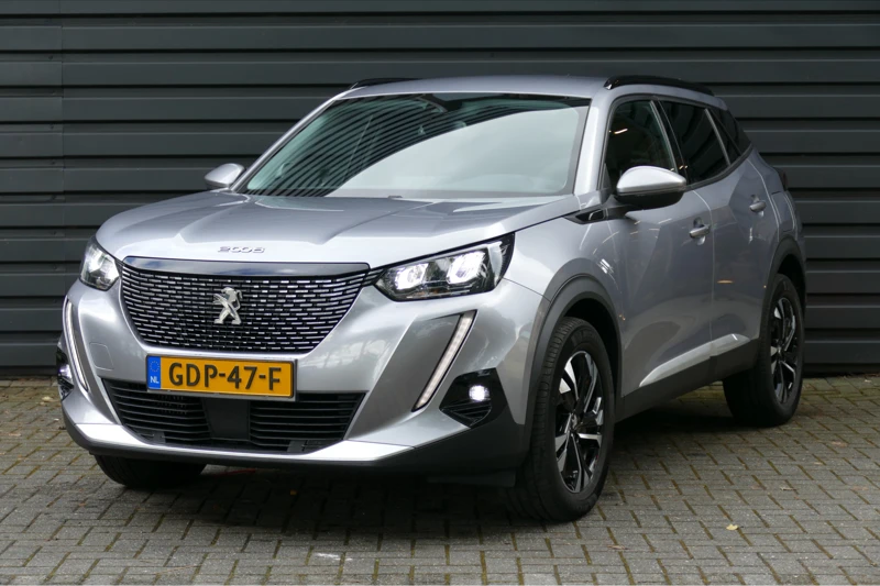 Peugeot 2008 1.2 PURETECH 130PK ALLURE PACK / NAVI / CLIMA / LED / PDC / 17" LMV / CAMERA / TREKHAAK / WINTERPAKKET / BLUETOOTH / ADAPT. CRUI