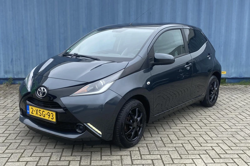 Toyota Aygo 1.0 VVT-i x-play