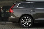 Volvo V60 B4 Core | Driver Assist | Park Assist | 18" | Trekhaak | All Season | Getint Glas | BTW