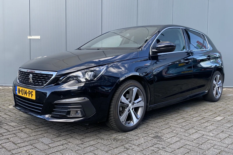 Peugeot 308 1.2 130pk GT-Line Automaat | Leder | Carplay | Climate | Camera | Keyless | Navigatie | Full - Led | 18" Lichtmetaal | Sportstoe