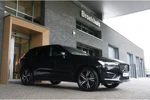 Volvo XC60 T6 AWD Recharge R-Design | Head-Up Display | All Season banden | Stoel en Stuurwielverwarming | BLIS Dode Hoek Detectie | Parkee